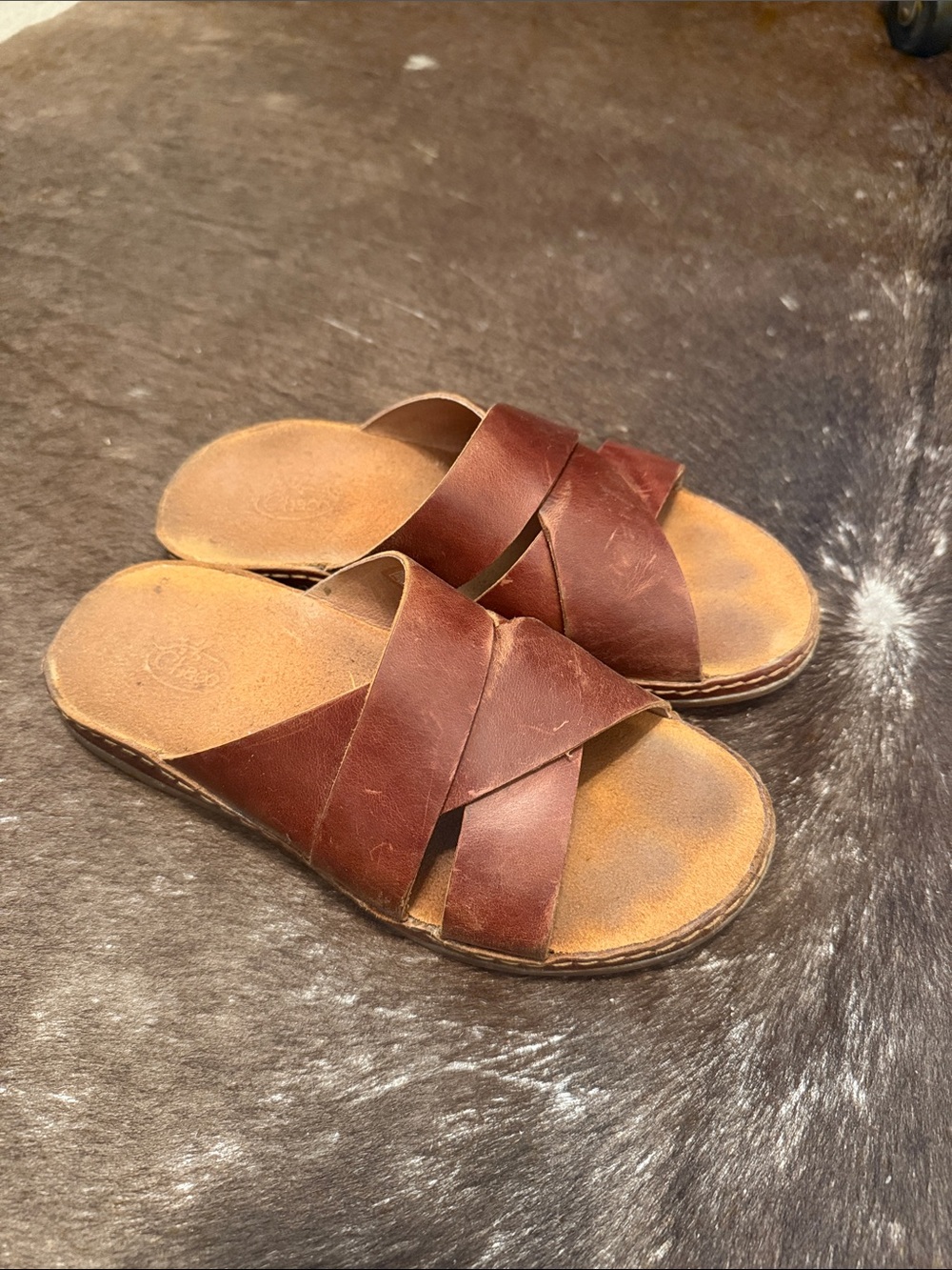 Women’s Brown Leather Slide Sandals - Chaco Cross-Strap